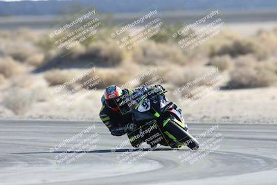 media/Dec-07-2025-CVMA (Sun) [[3e7d2de5dc]]/Race 10-Formula 40 Open/